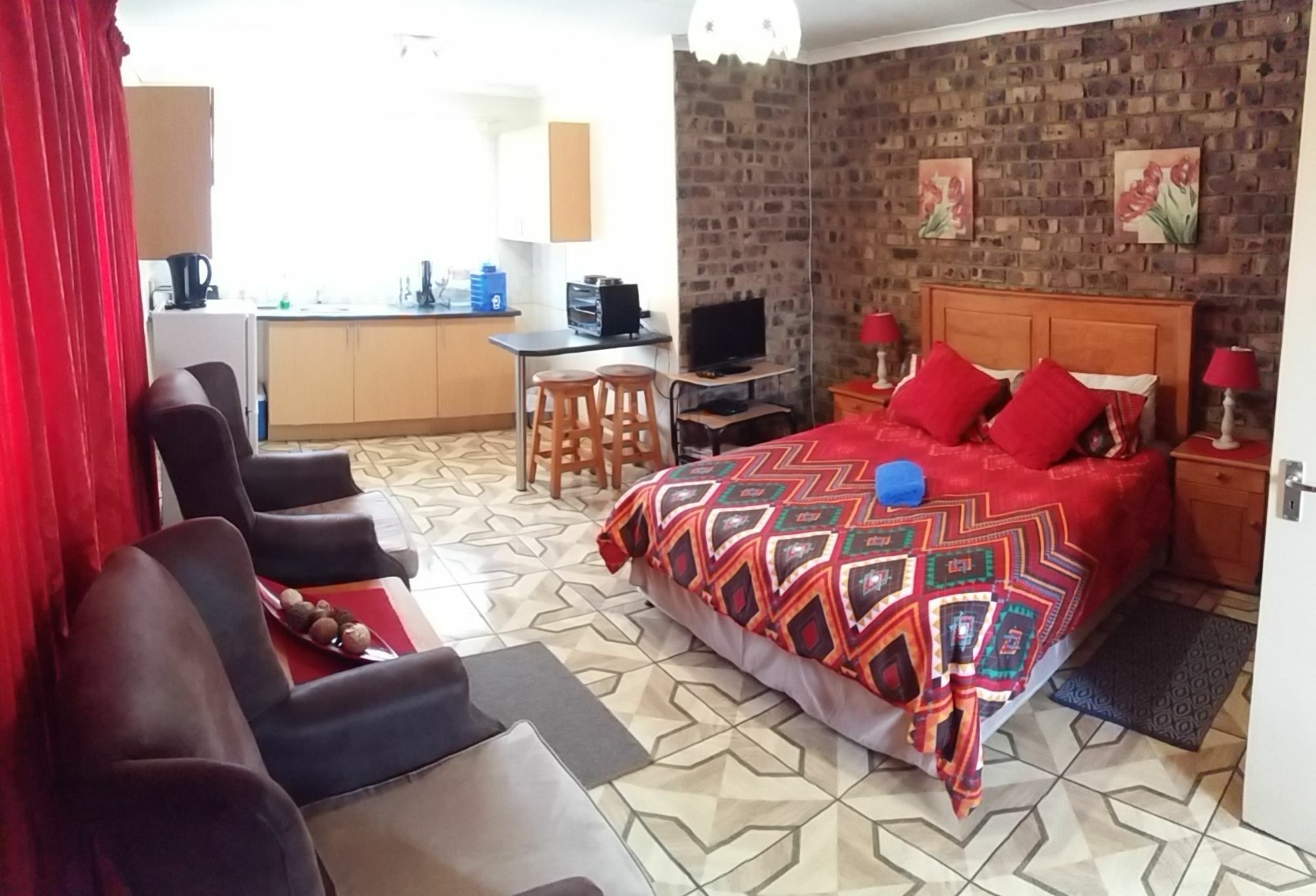 Pride Rock Accommodation Middelburg  Buitenkant foto