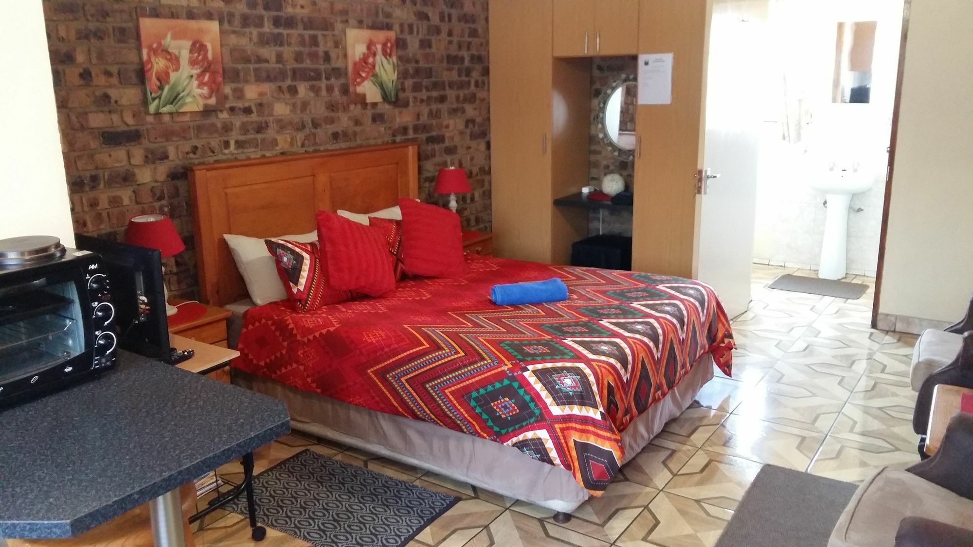 Pride Rock Accommodation Middelburg  Buitenkant foto
